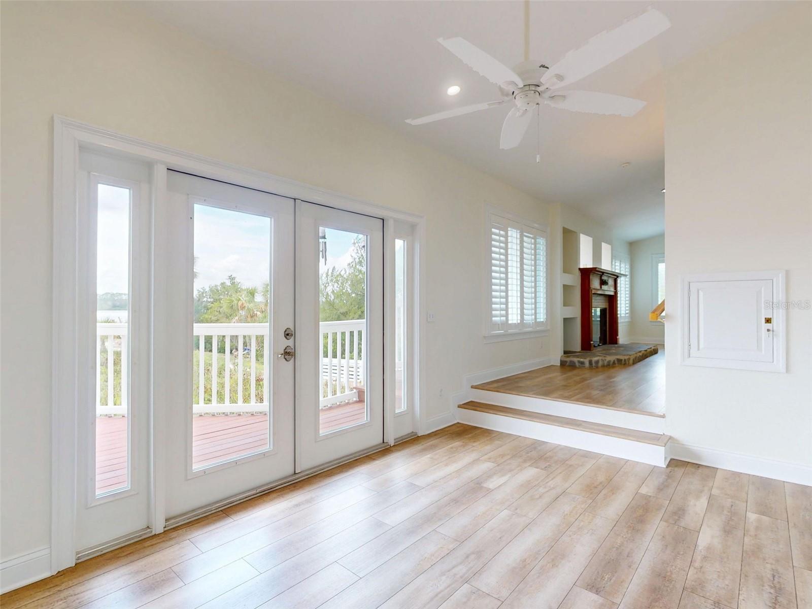 Image 29 of 91 For 2950 Sunset Drive