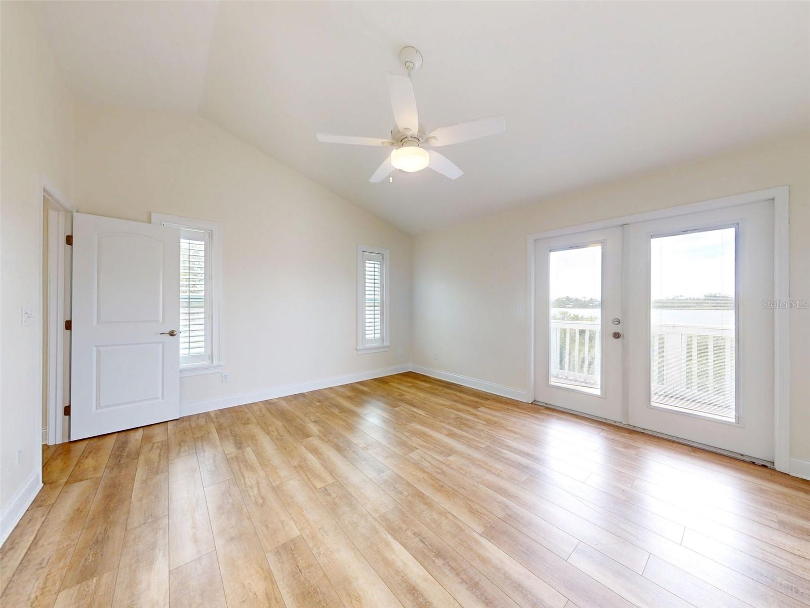 Image 44 of 91 For 2950 Sunset Drive