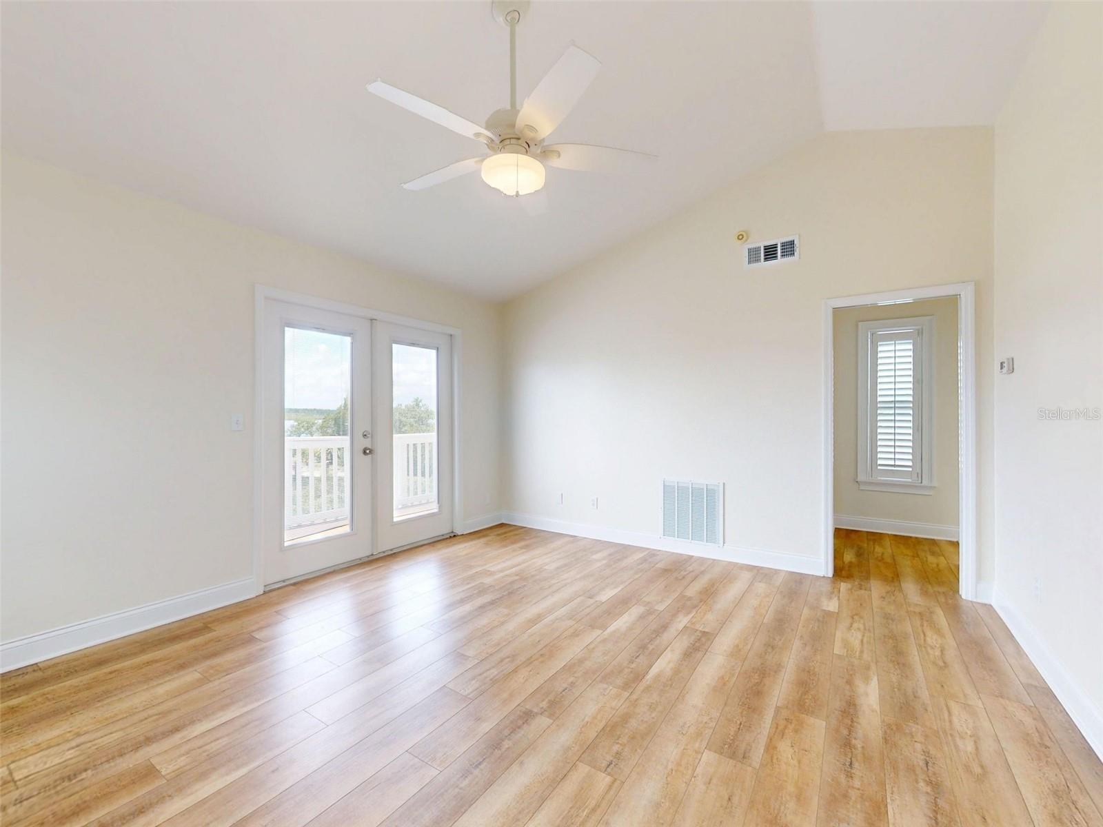 Image 45 of 91 For 2950 Sunset Drive