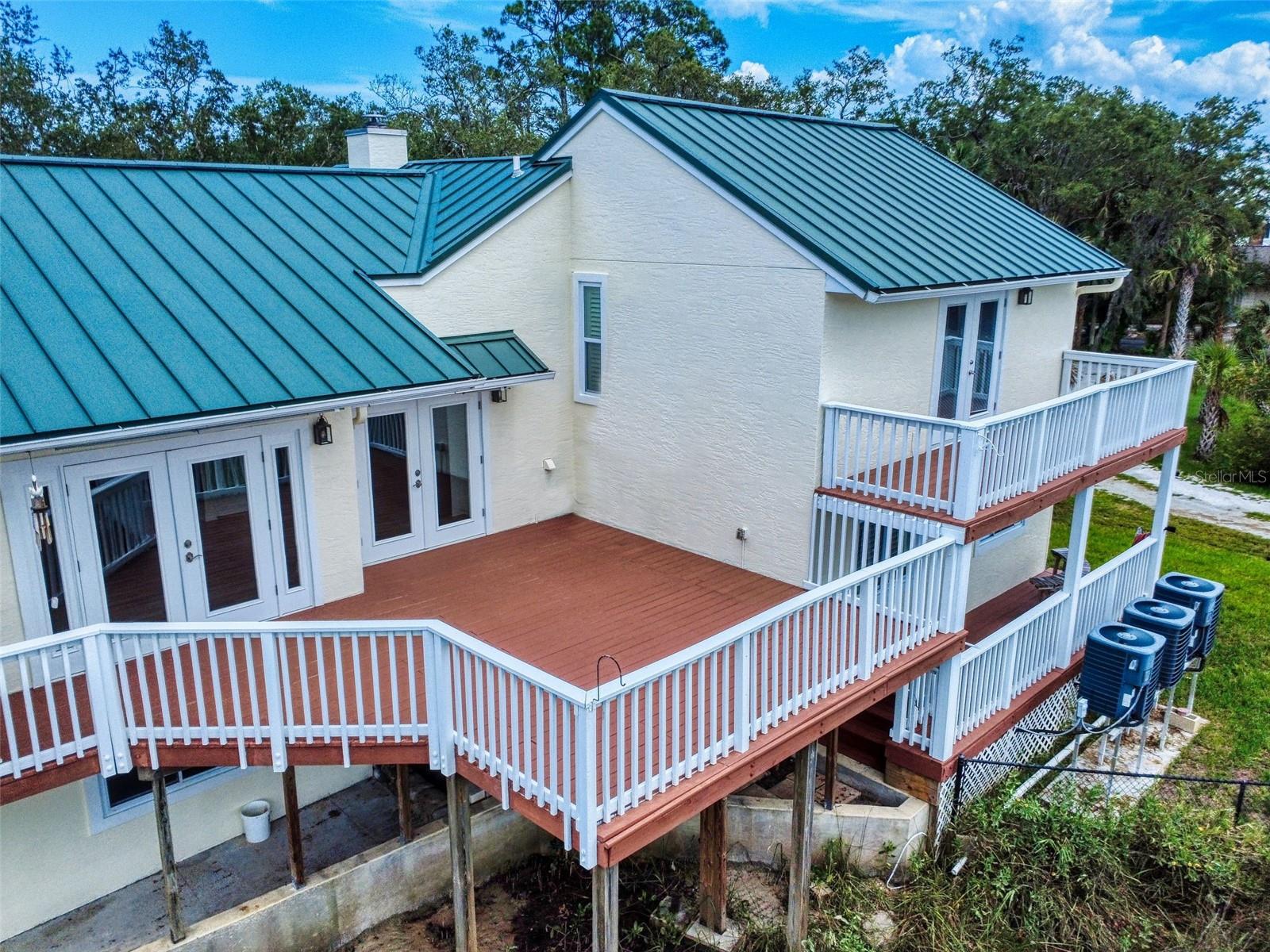 Image 9 of 91 For 2950 Sunset Drive