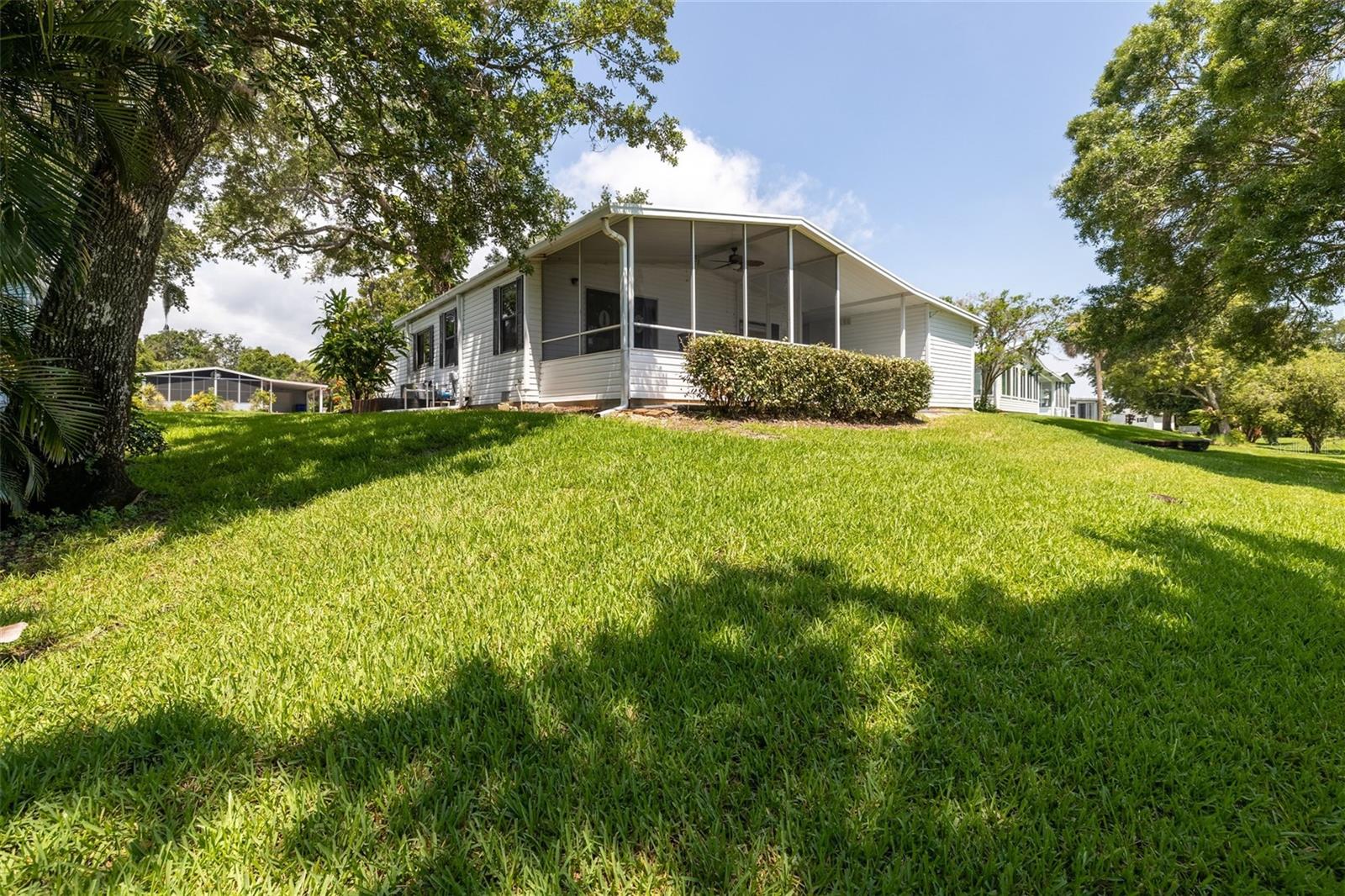 Image 11 of 53 For 209 Schooner Avenue