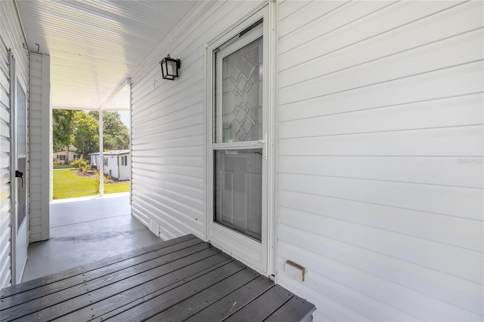 Image 7 of 53 For 209 Schooner Avenue