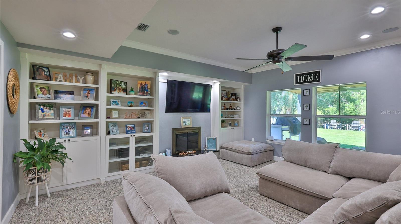 Image 10 of 47 For 798 Fairway Drive