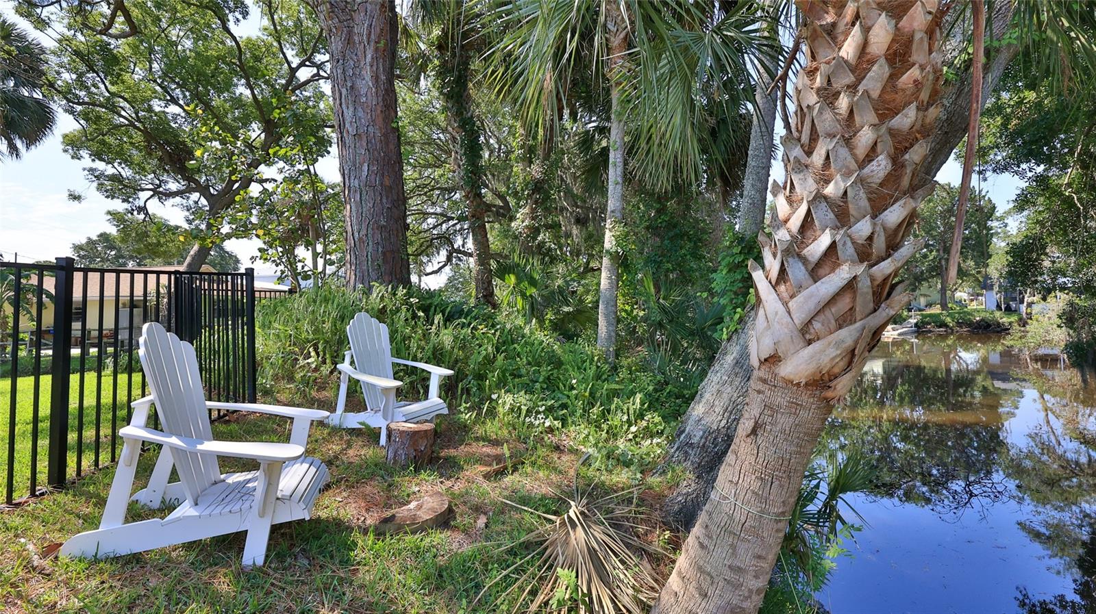 Image 30 of 47 For 798 Fairway Drive
