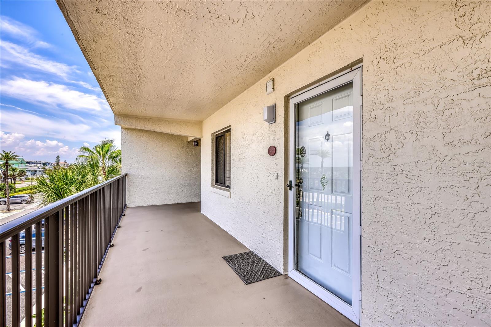 Image 4 of 35 For 6727 Turtlemound Road 318