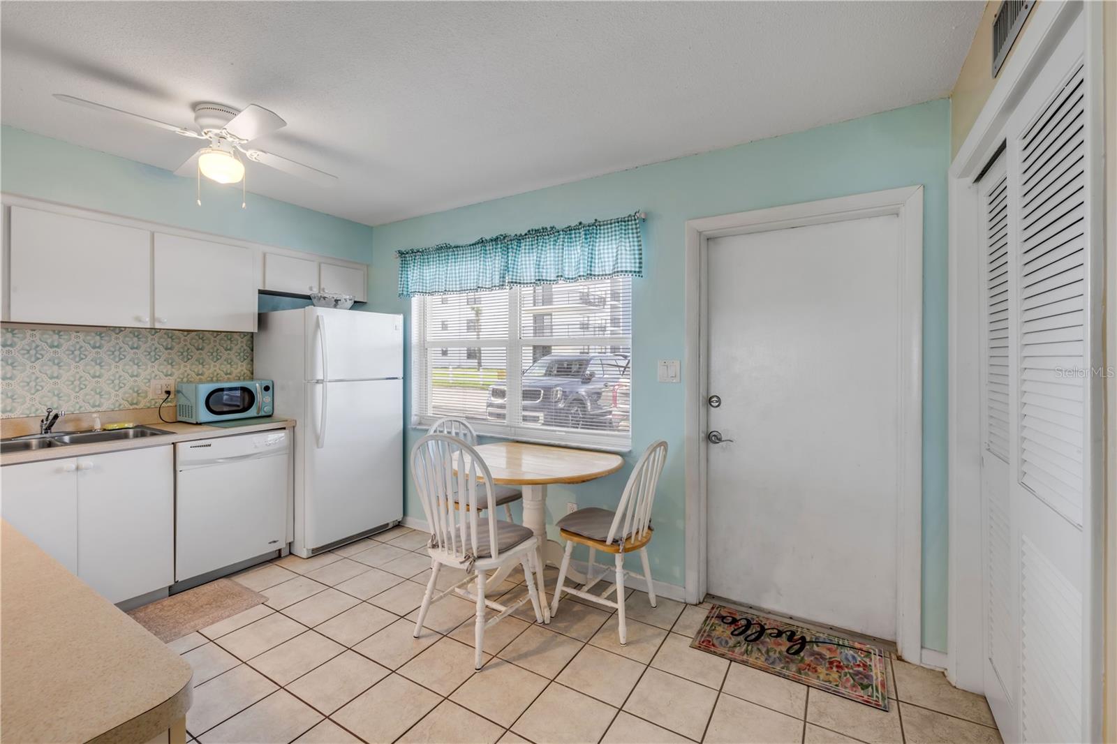 Image 6 of 37 For 525 Atlantic Avenue 39