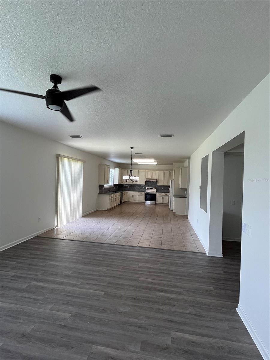Image 12 of 41 For 101 Hagge Drive