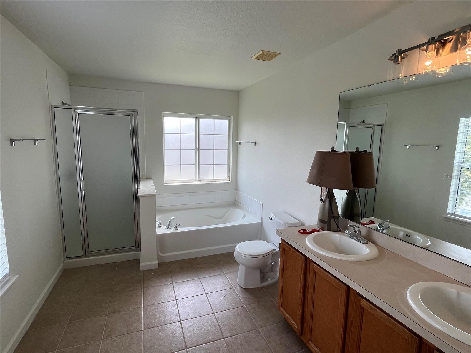 Image 21 of 41 For 101 Hagge Drive