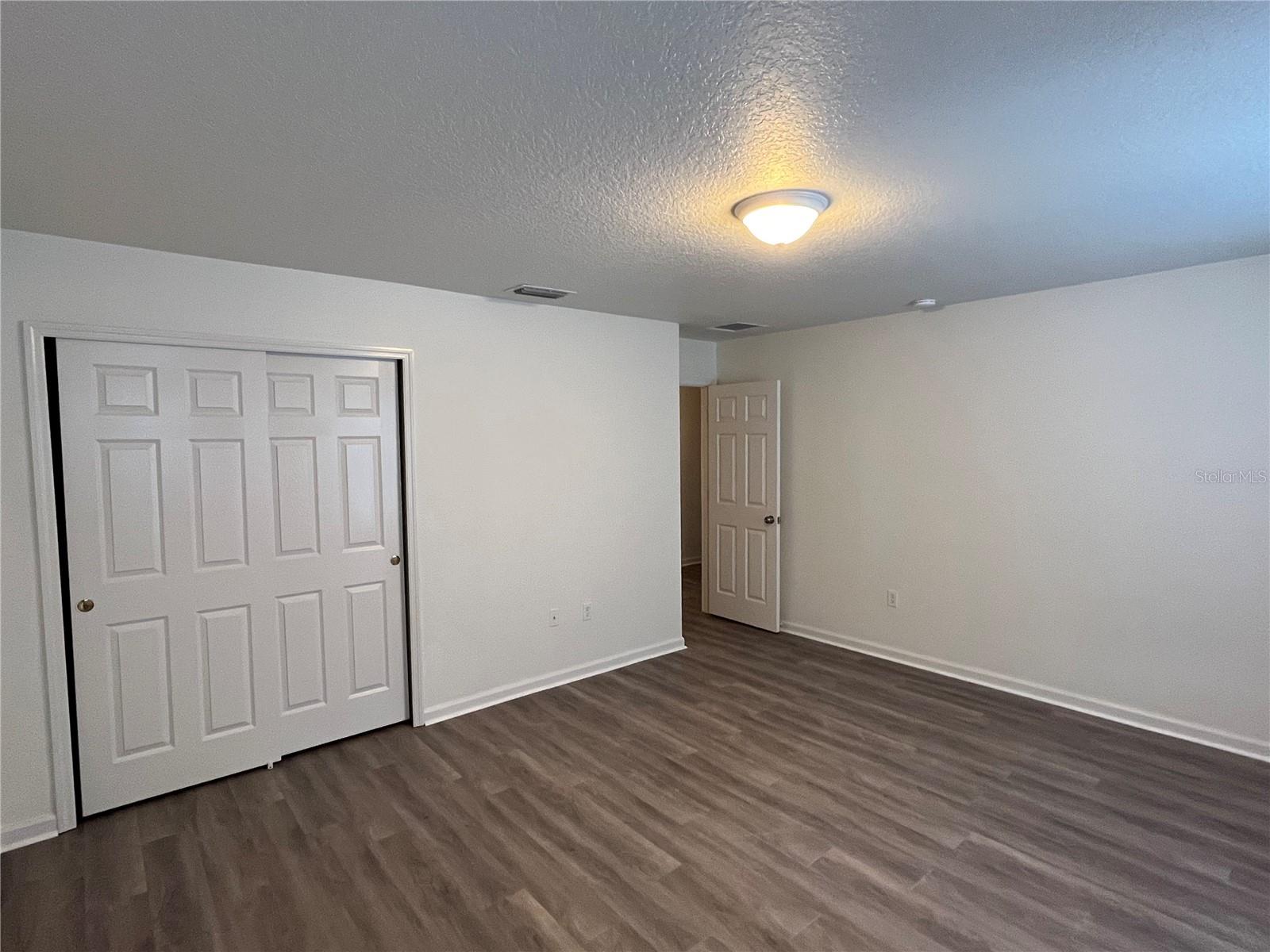 Image 30 of 41 For 101 Hagge Drive