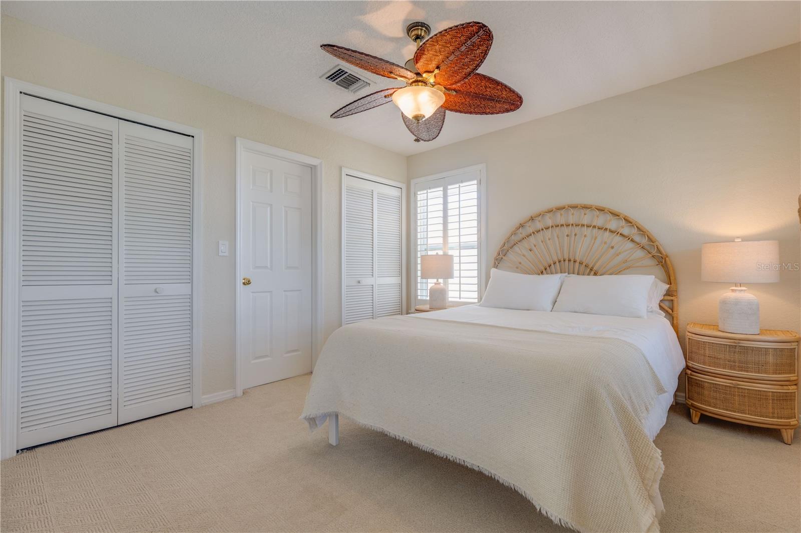 Image 15 of 71 For 334 7th Avenue N