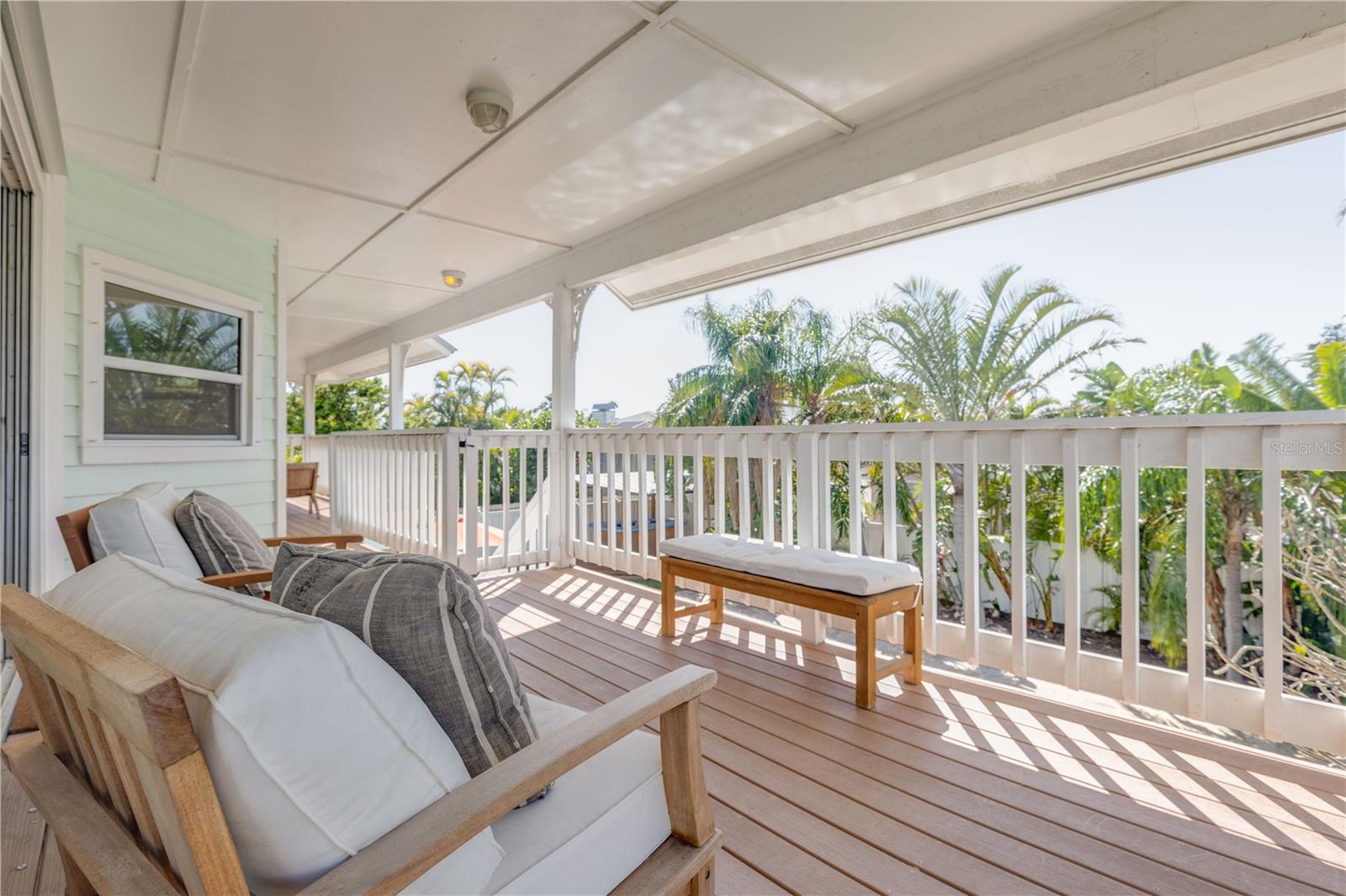 Image 37 of 71 For 334 7th Avenue N