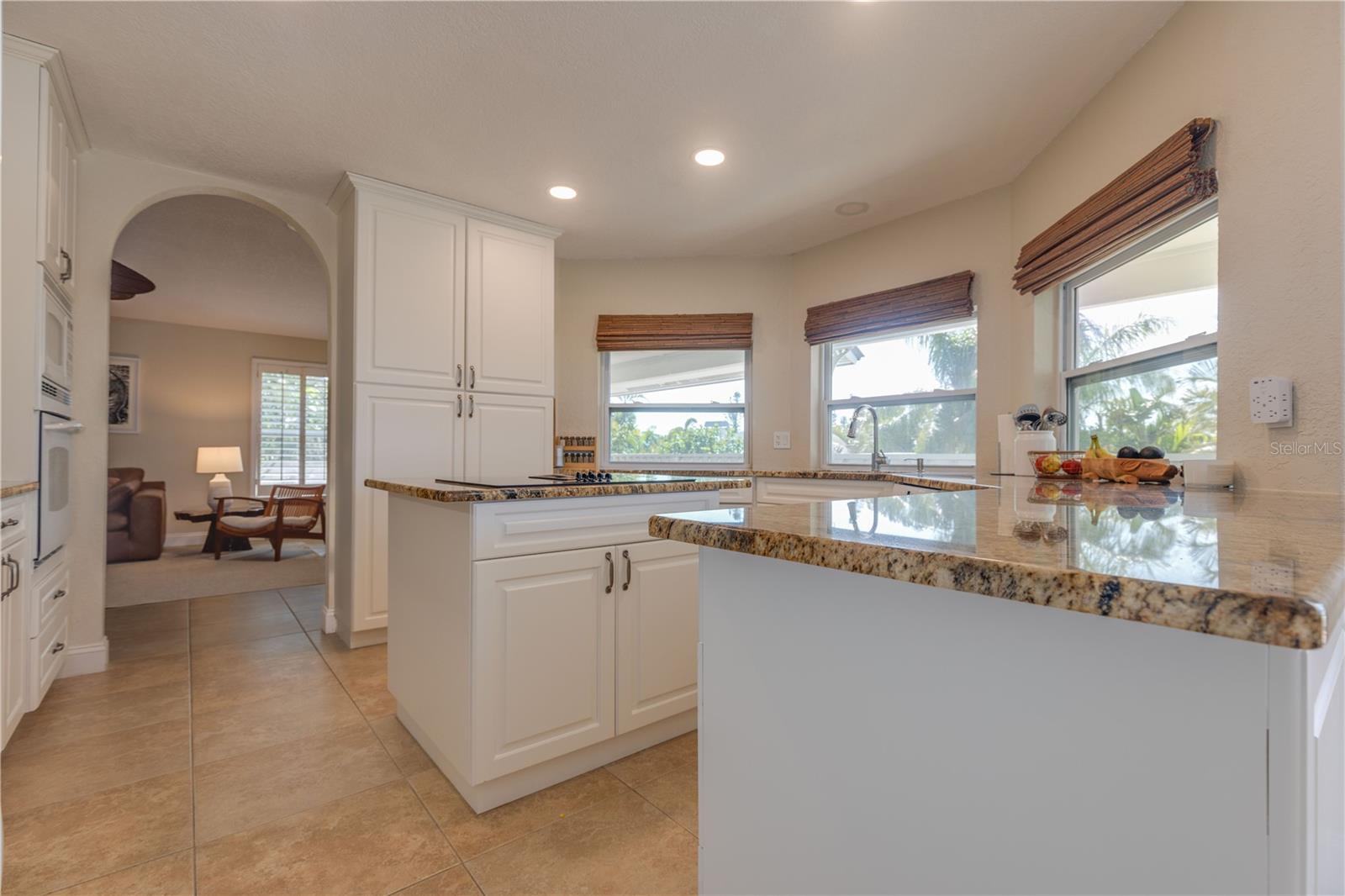 Image 42 of 71 For 334 7th Avenue N