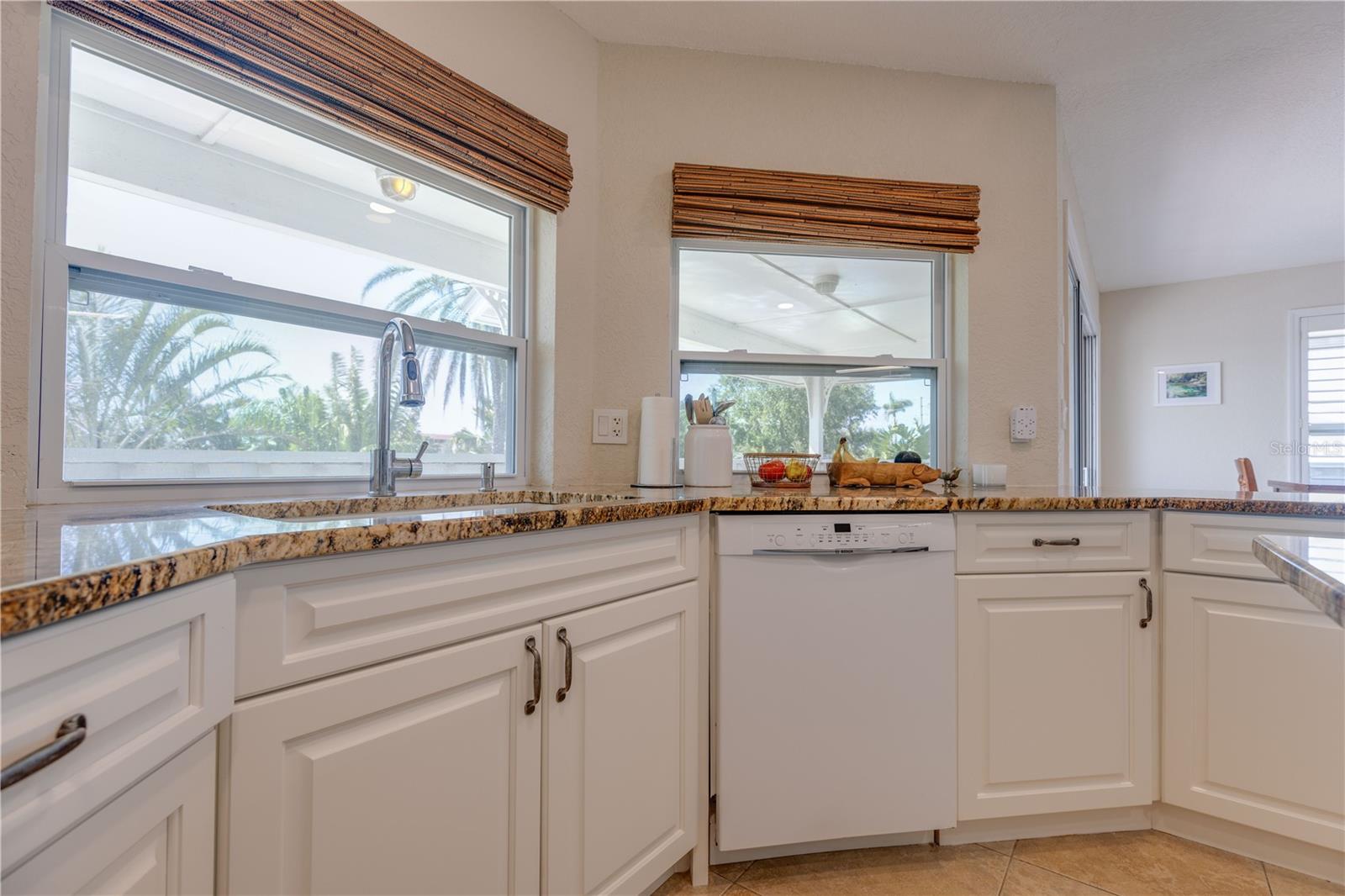 Image 44 of 71 For 334 7th Avenue N