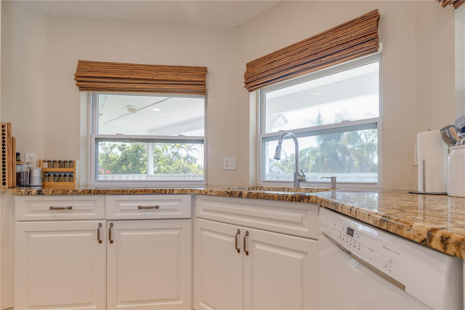 Image 49 of 71 For 334 7th Avenue N