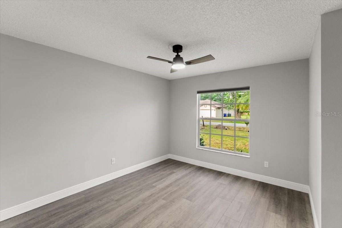 Image 11 of 39 For 2325 Lime Tree Drive