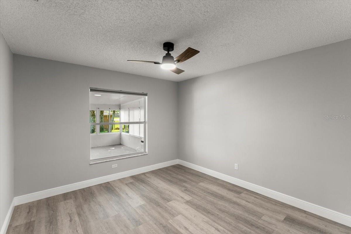 Image 13 of 39 For 2325 Lime Tree Drive