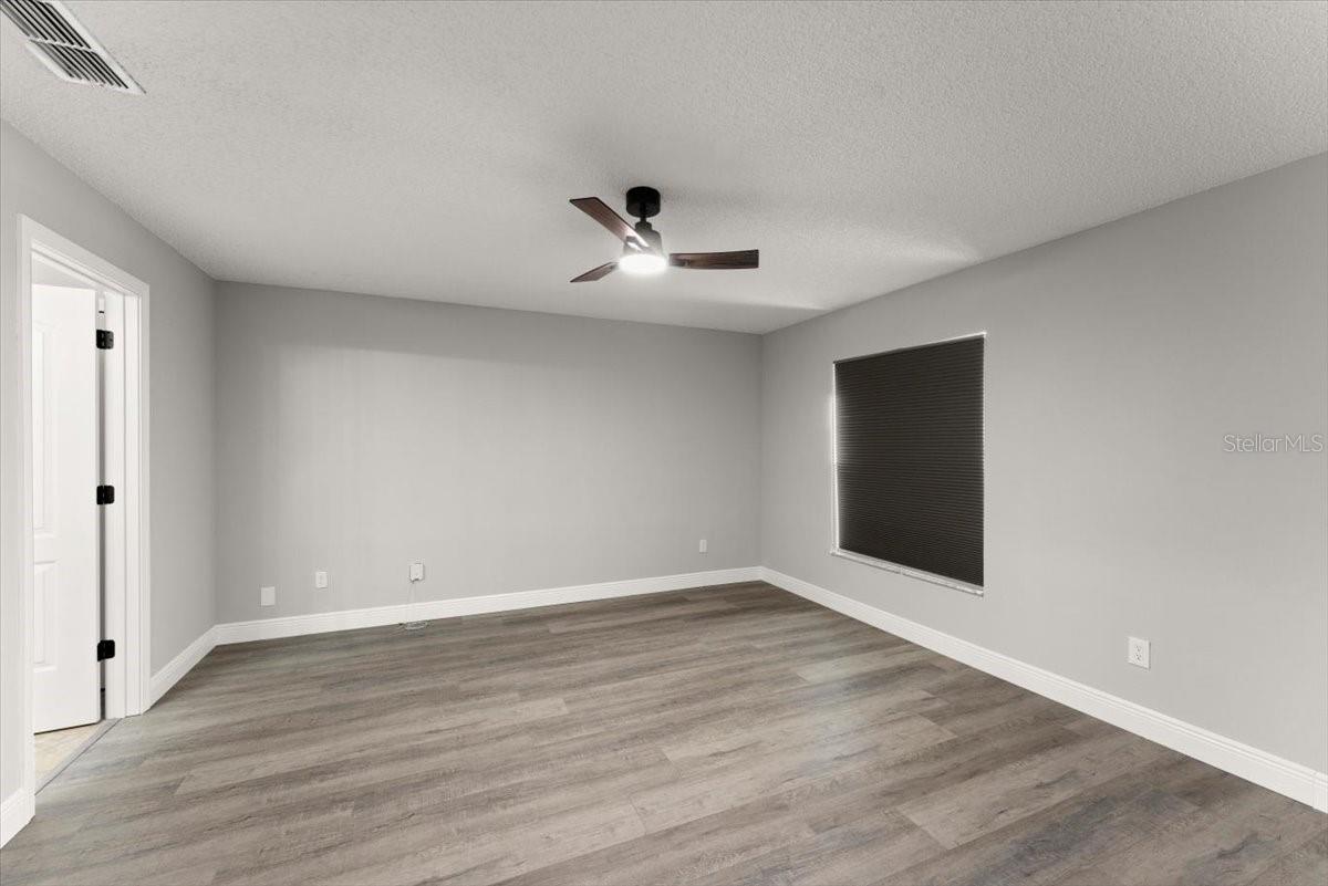 Image 15 of 39 For 2325 Lime Tree Drive