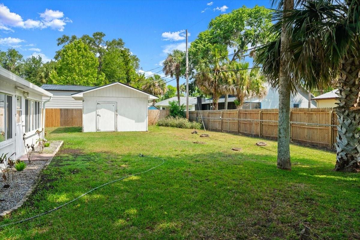 Image 29 of 39 For 2325 Lime Tree Drive