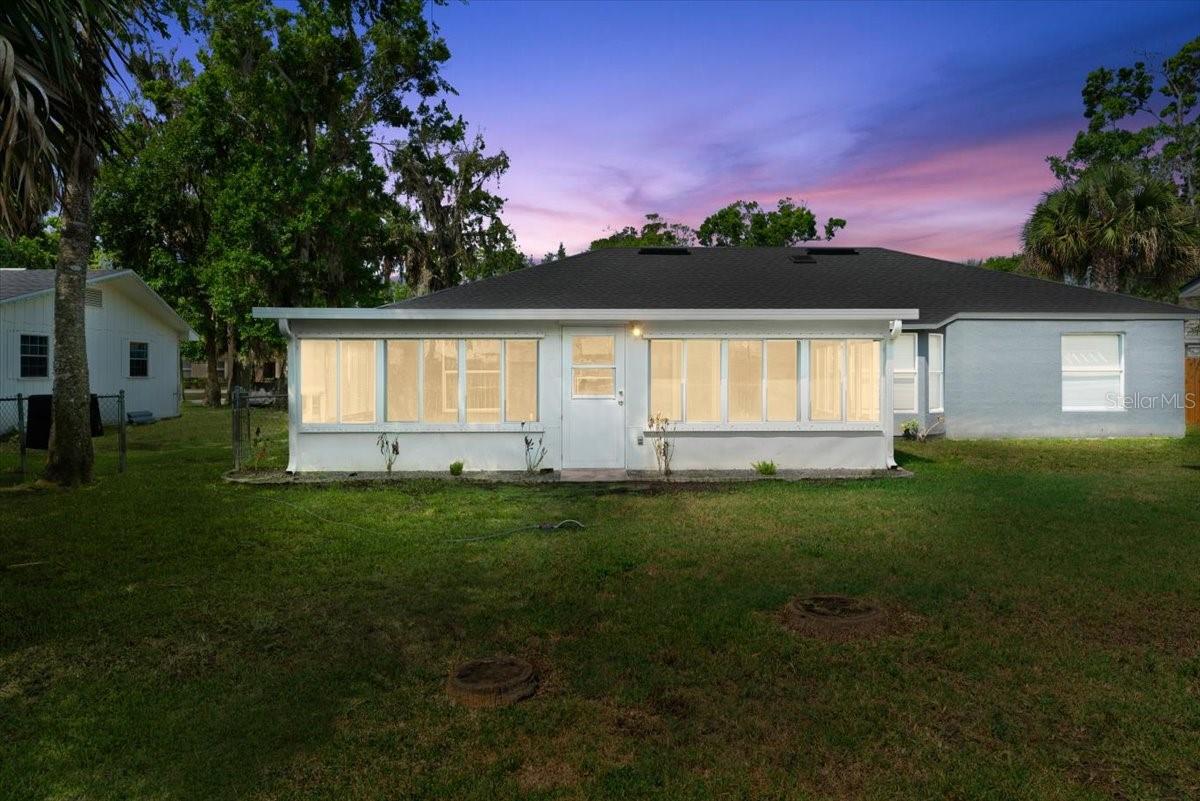 Image 32 of 39 For 2325 Lime Tree Drive