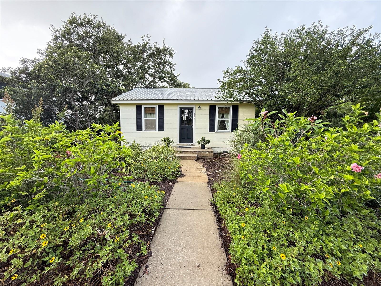 Details for 125 Rio Vista Drive, EDGEWATER, FL 32132