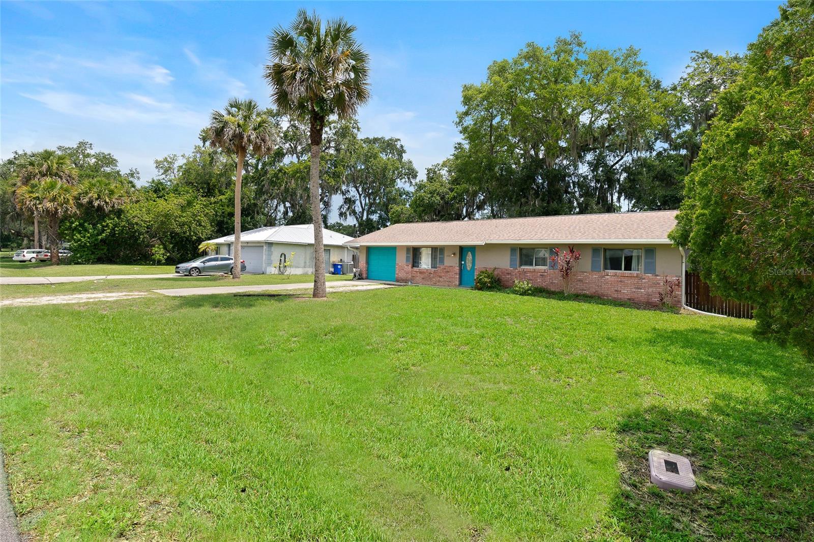 Image 2 of 35 For 1723 Needle Palm Drive