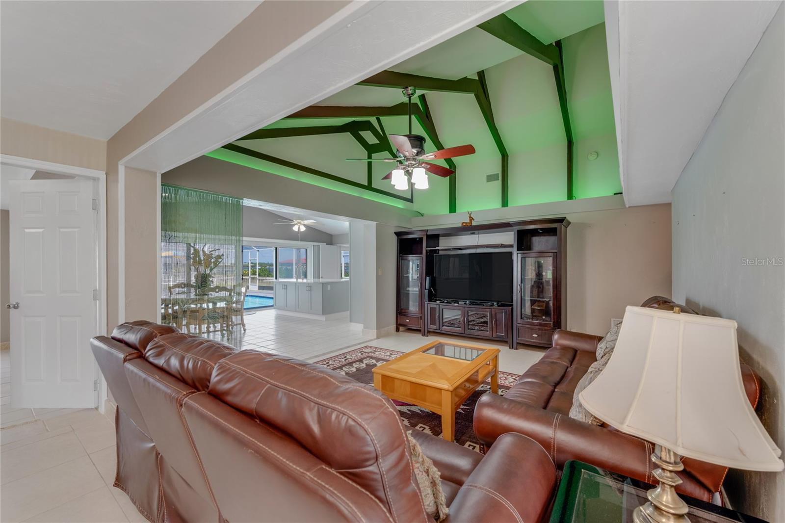 Image 11 of 56 For 3326 Peninsula Drive