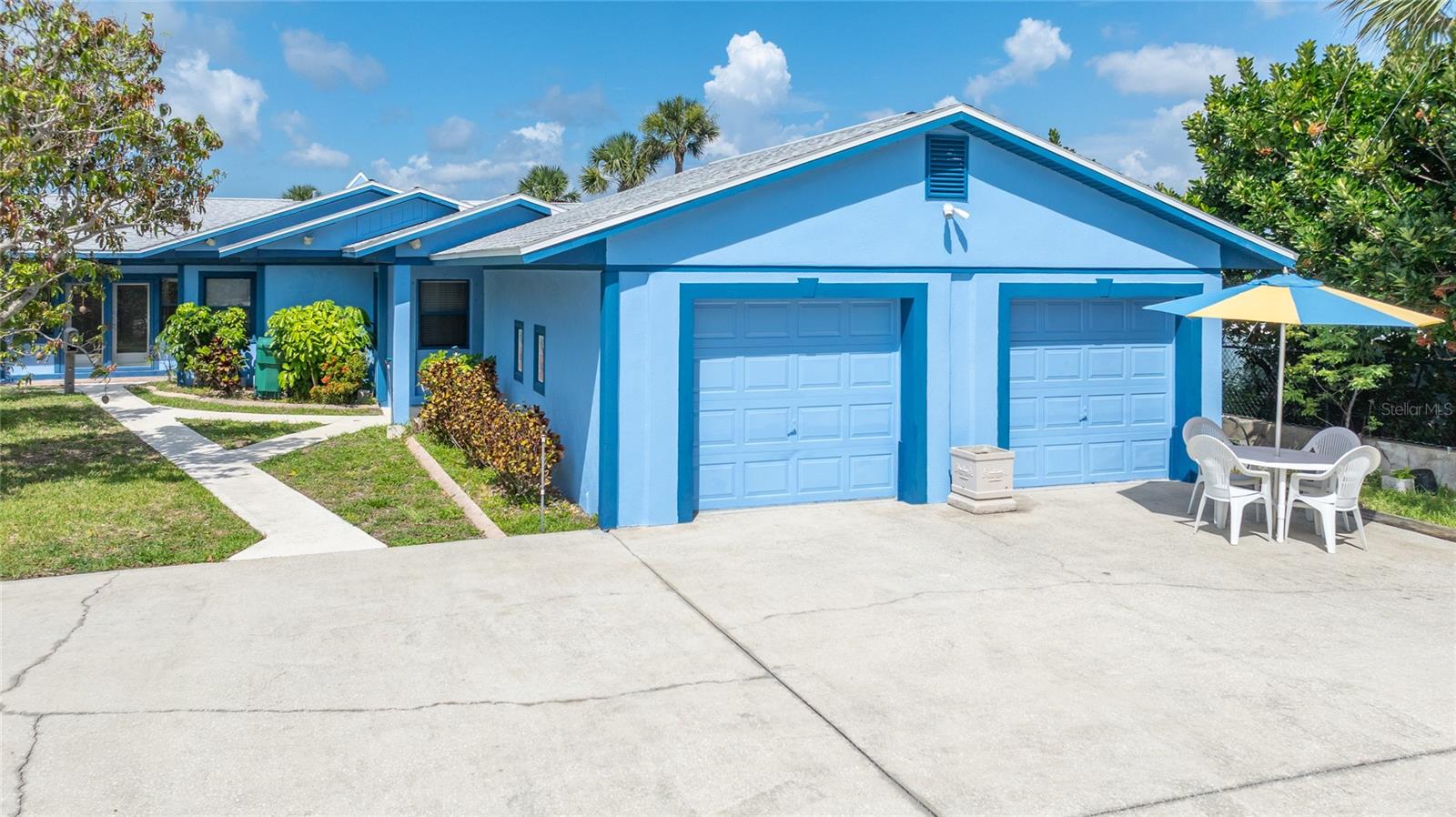 Image 3 of 56 For 3326 Peninsula Drive