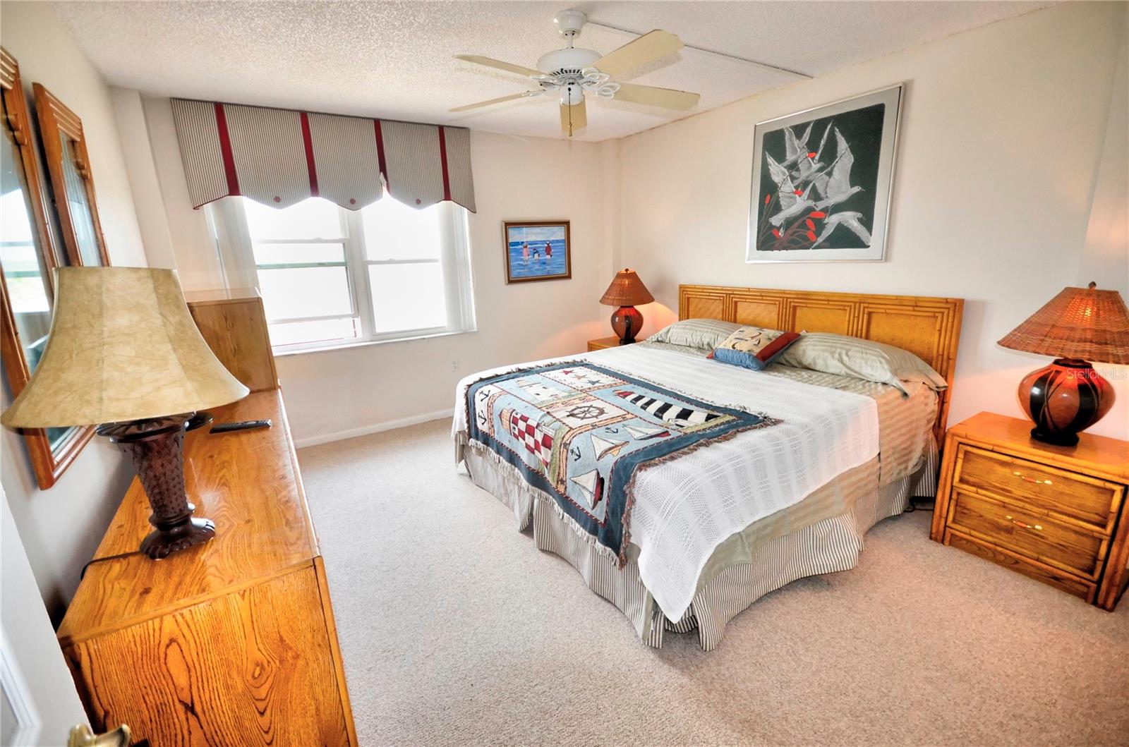 Image 22 of 38 For 4435 Atlantic Avenue 416
