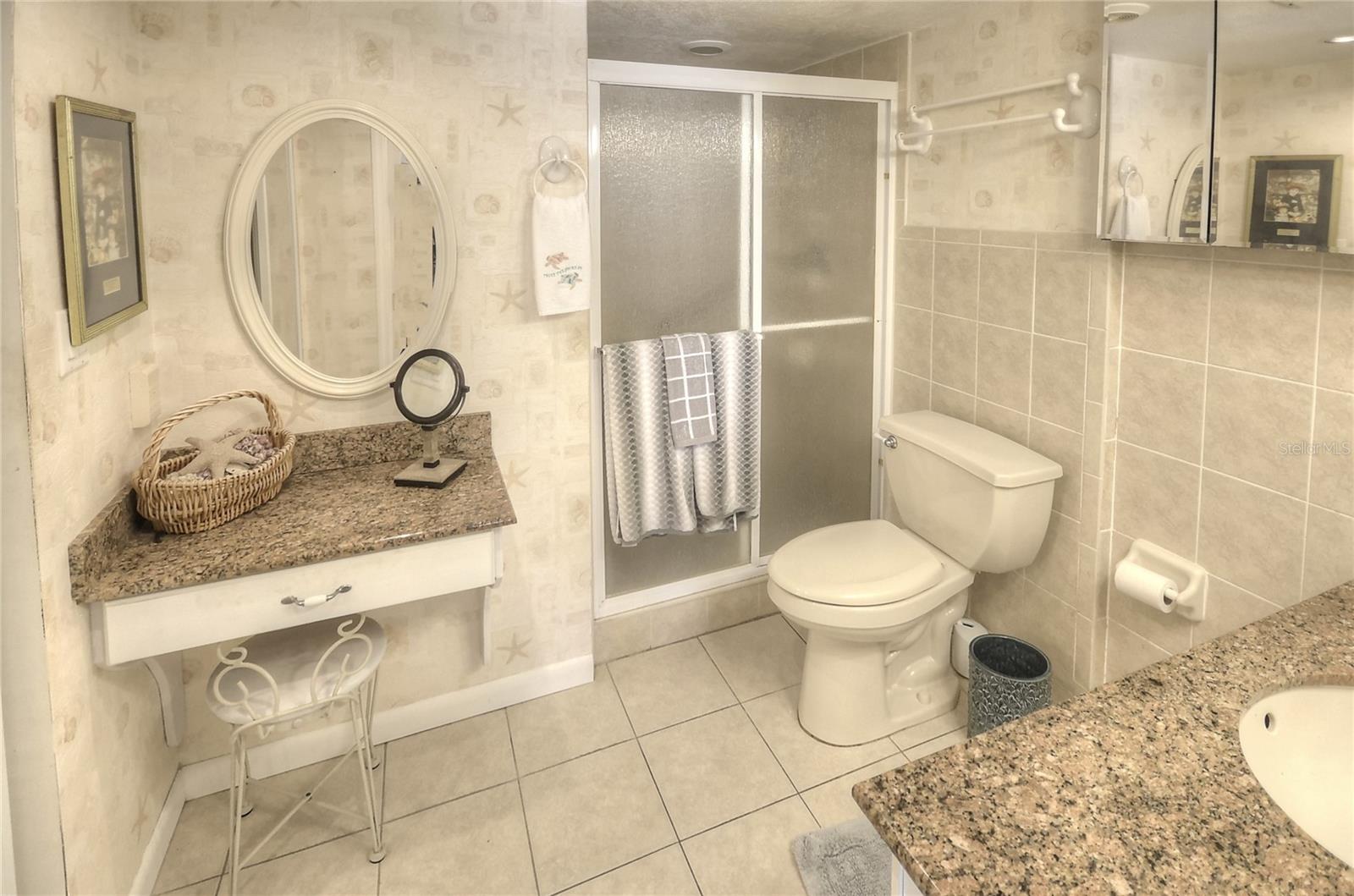Image 34 of 38 For 4435 Atlantic Avenue 416