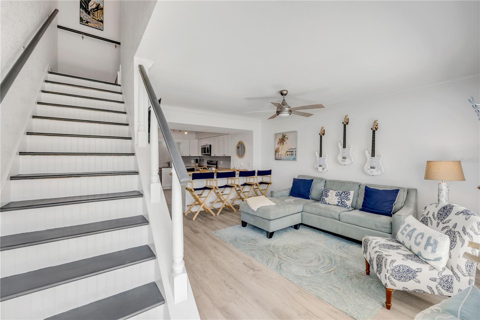 Image 11 of 34 For 2122 Atlantic Avenue 2122