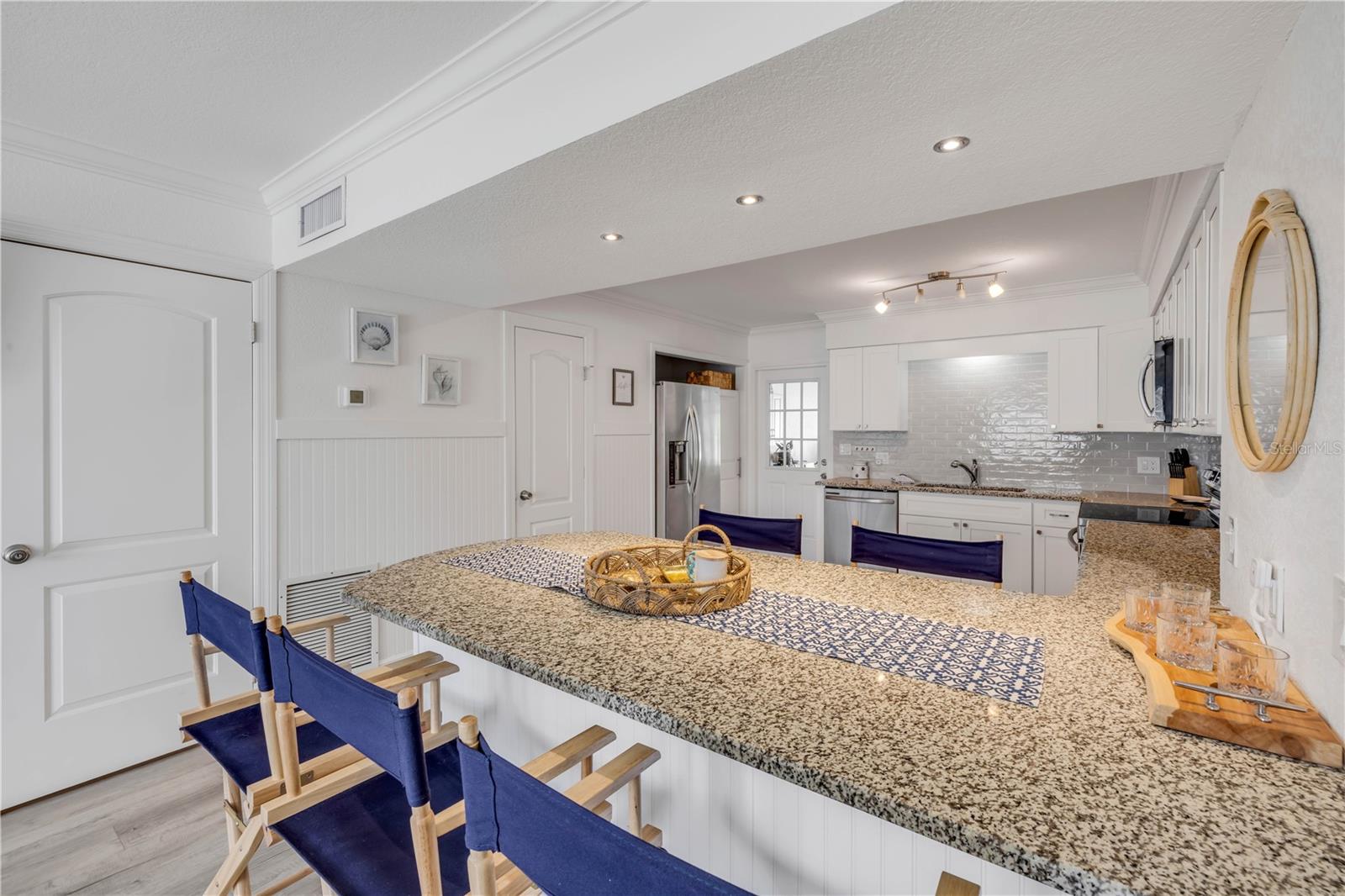 Image 15 of 34 For 2122 Atlantic Avenue 2122
