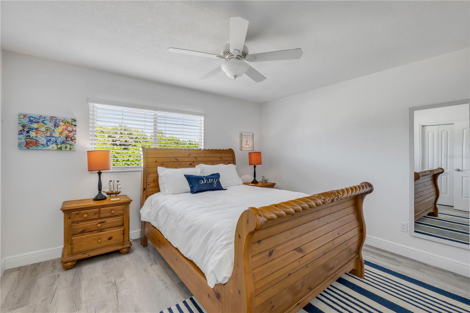 Image 21 of 34 For 2122 Atlantic Avenue 2122