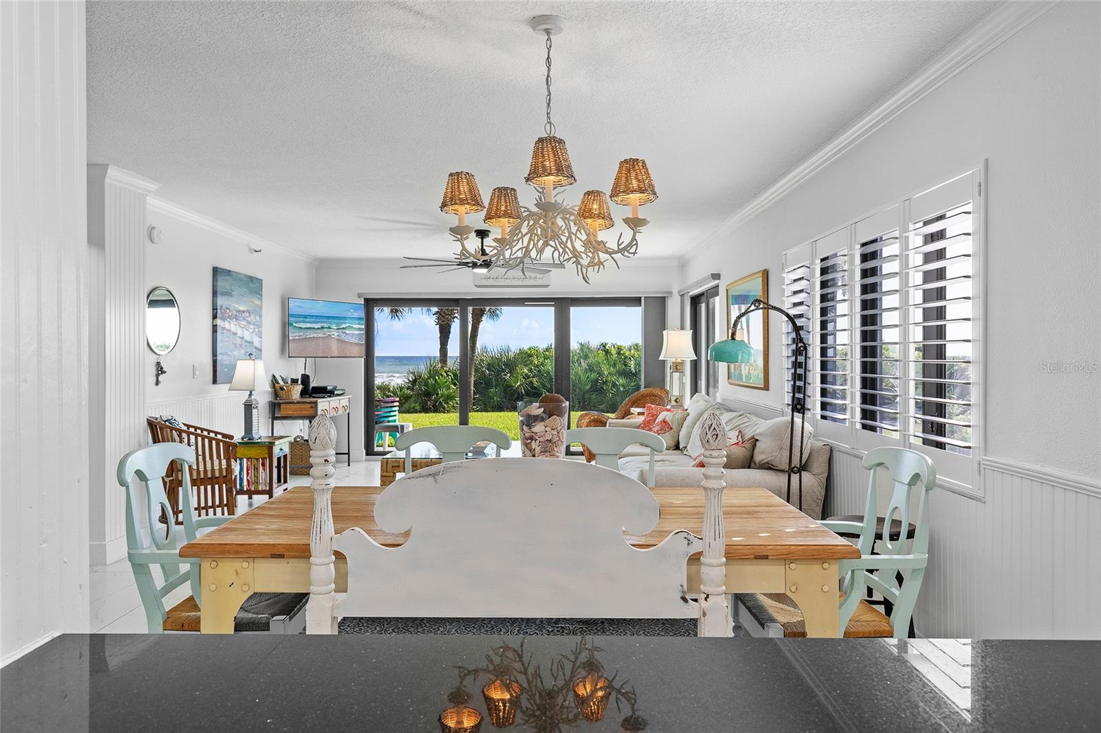 Image 12 of 43 For 5301 Atlantic Avenue 140