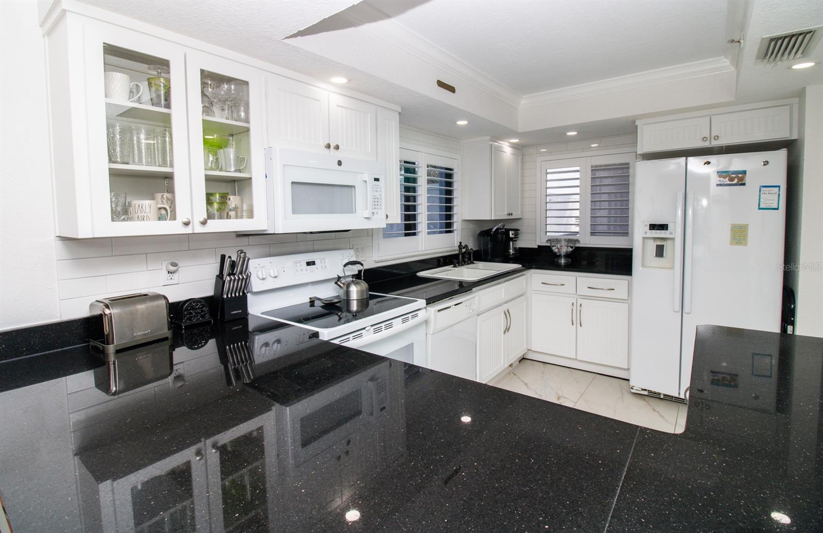 Image 13 of 43 For 5301 Atlantic Avenue 140