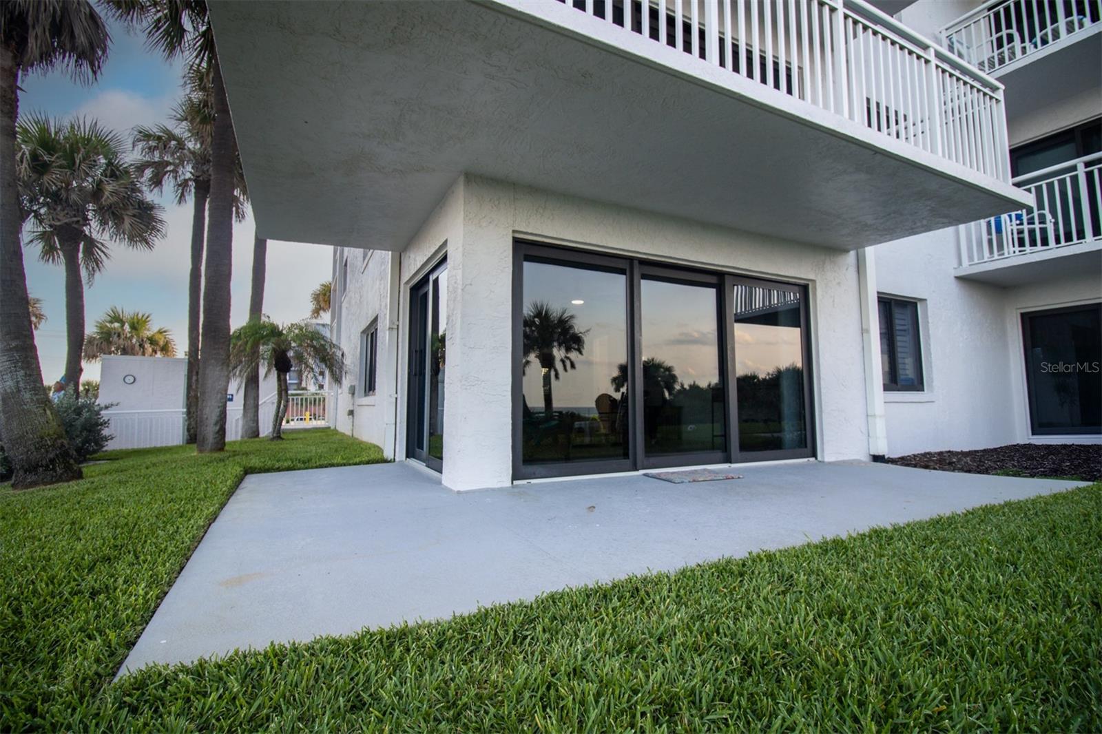 Image 25 of 43 For 5301 Atlantic Avenue 140