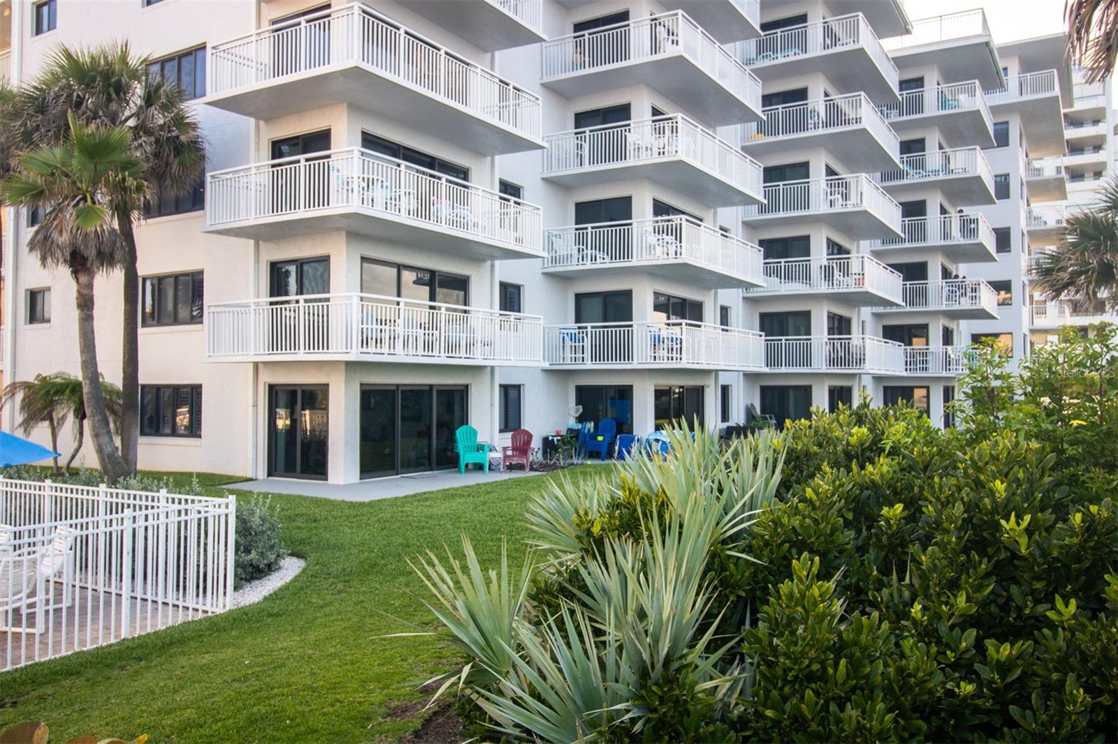 Image 28 of 43 For 5301 Atlantic Avenue 140
