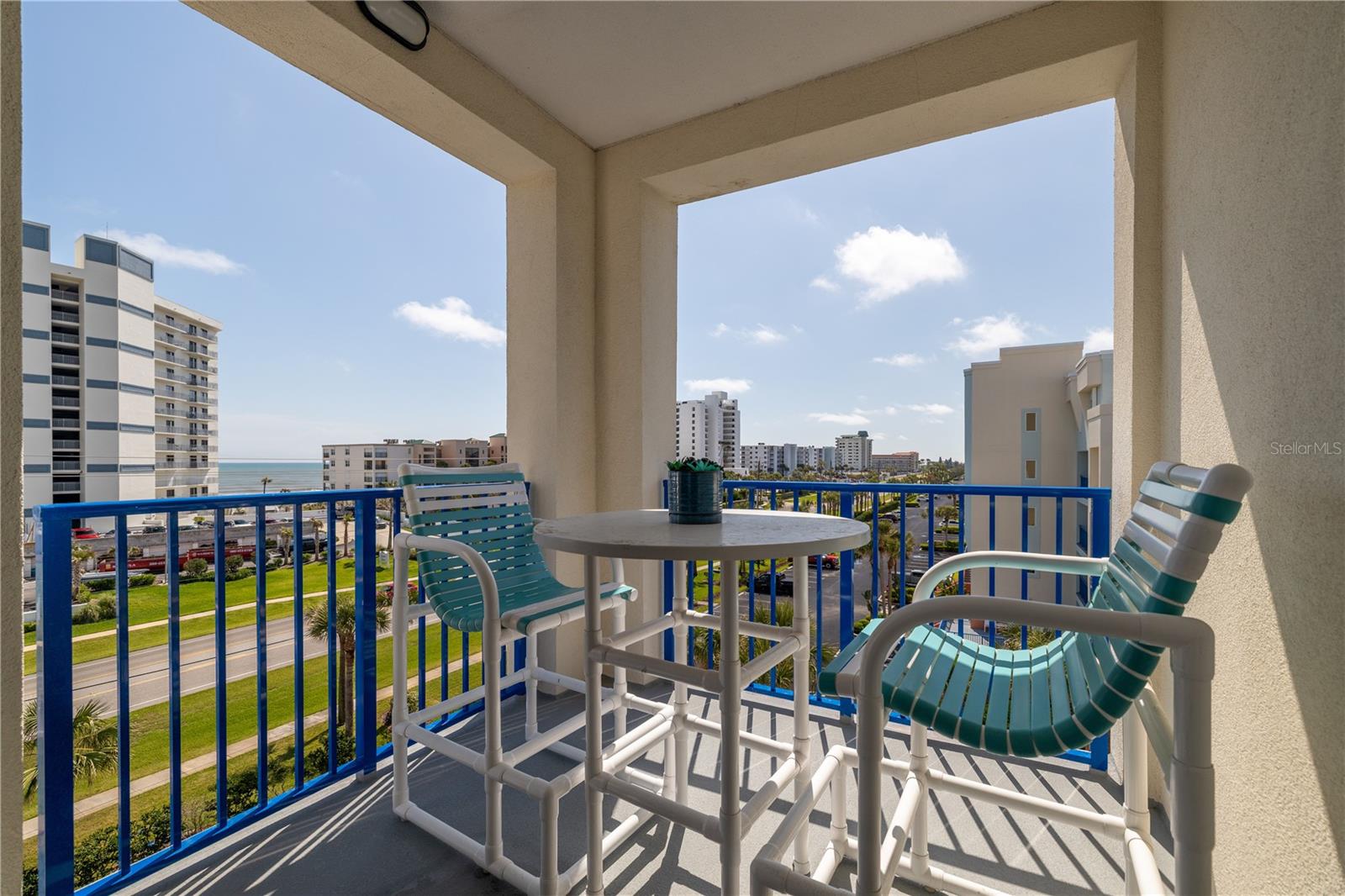 Image 21 of 36 For 5300 Atlantic Avenue 20-507