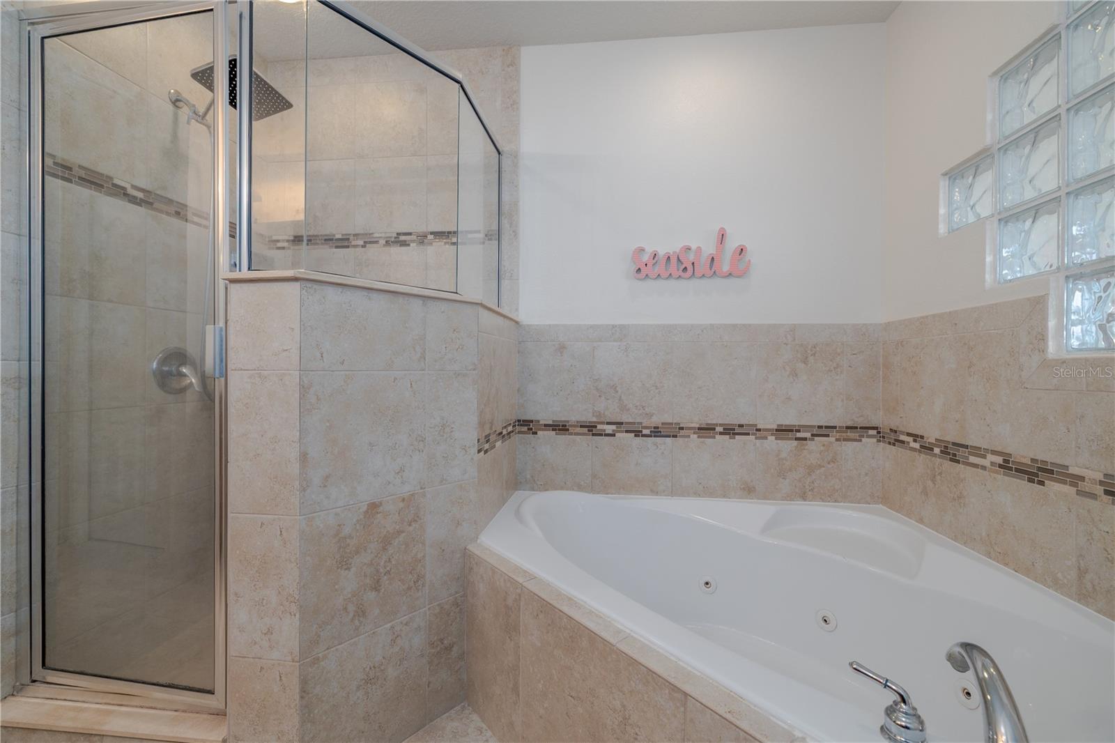 Image 23 of 36 For 5300 Atlantic Avenue 20-507