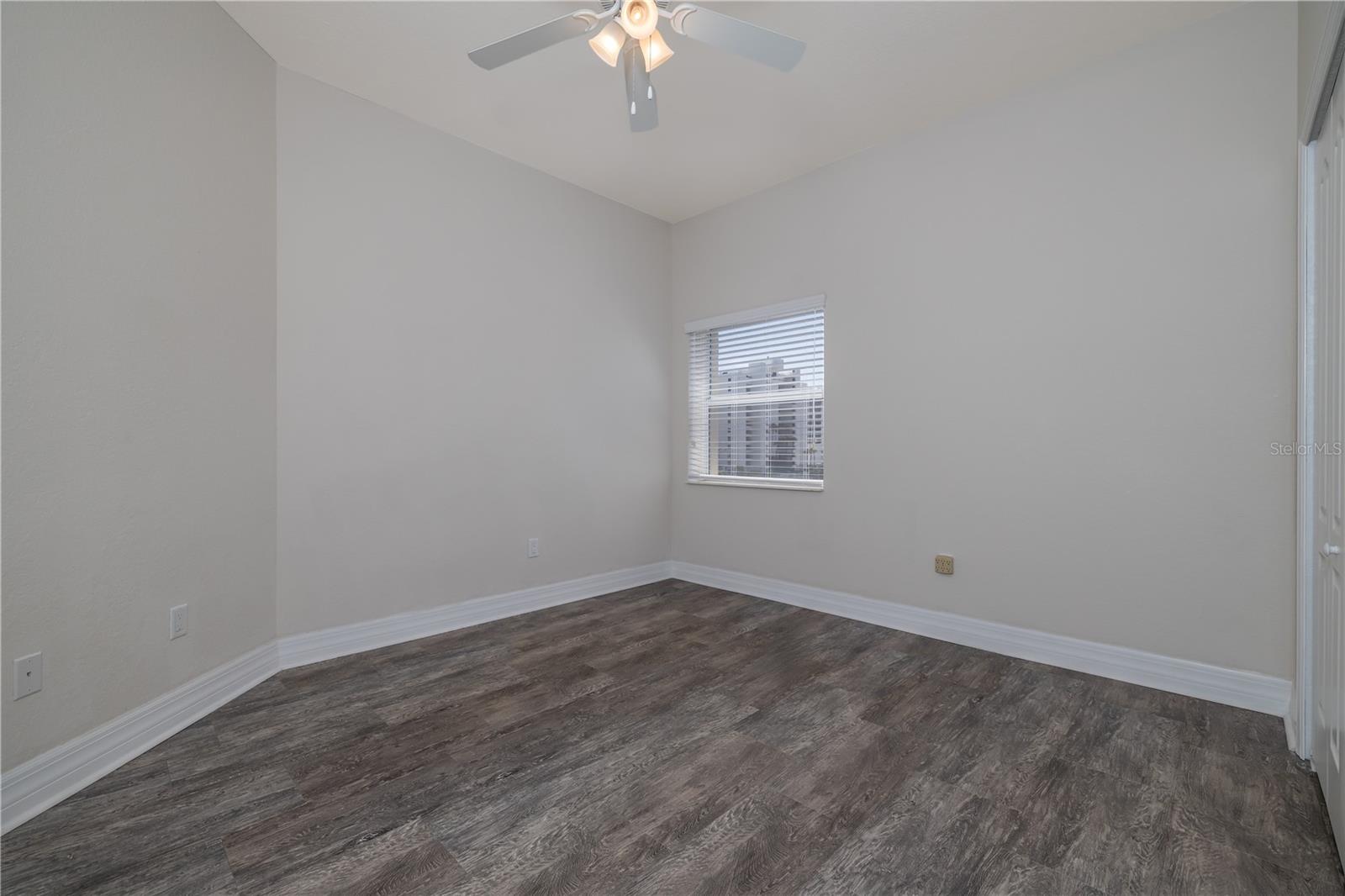 Image 26 of 36 For 5300 Atlantic Avenue 20-507