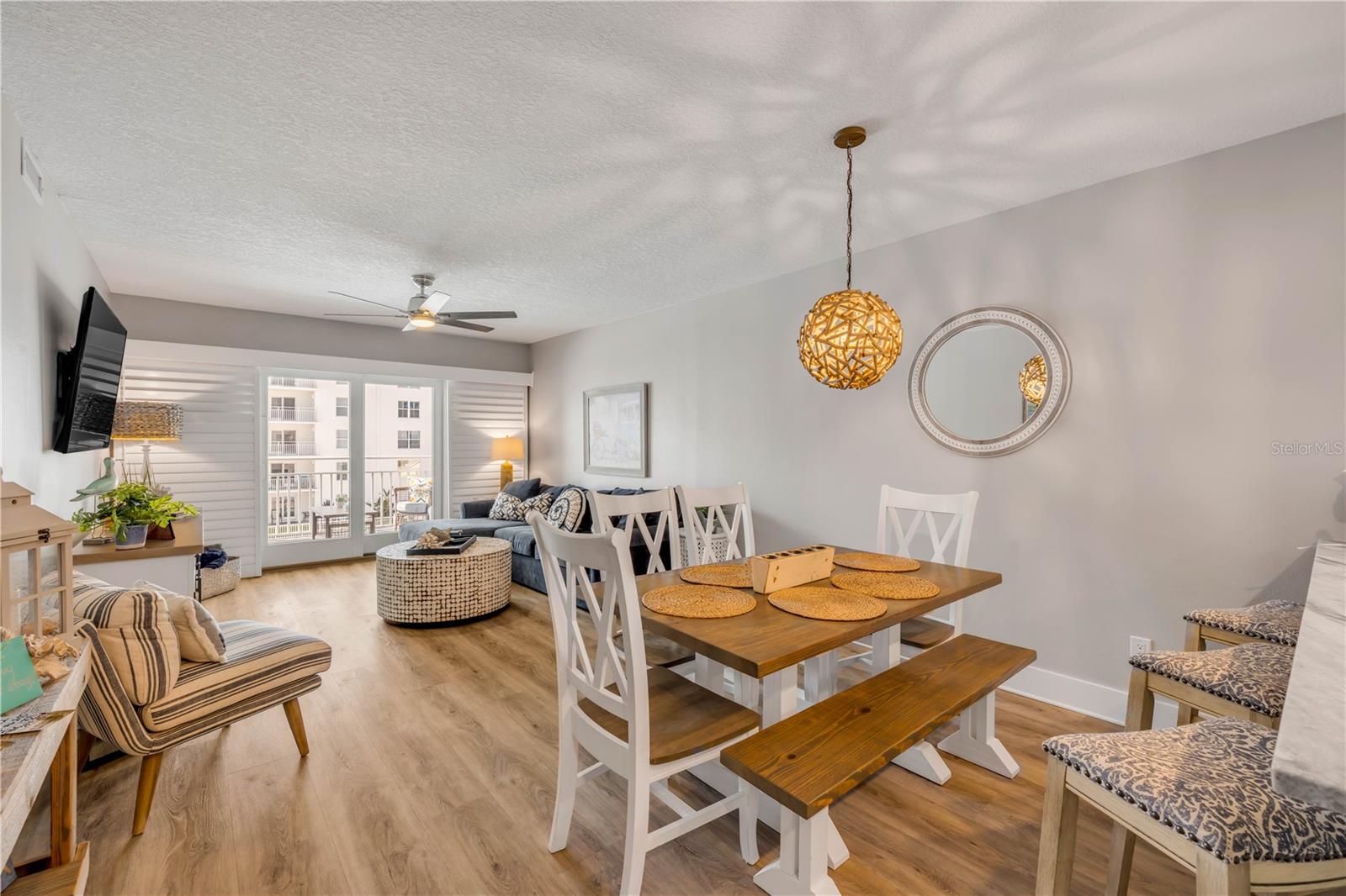 Image 12 of 60 For 4151 Atlantic Avenue 3090