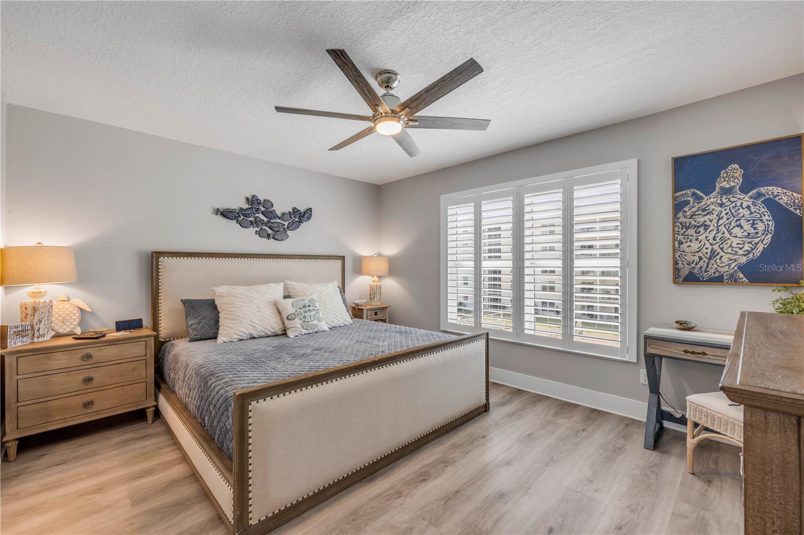 Image 22 of 60 For 4151 Atlantic Avenue 3090