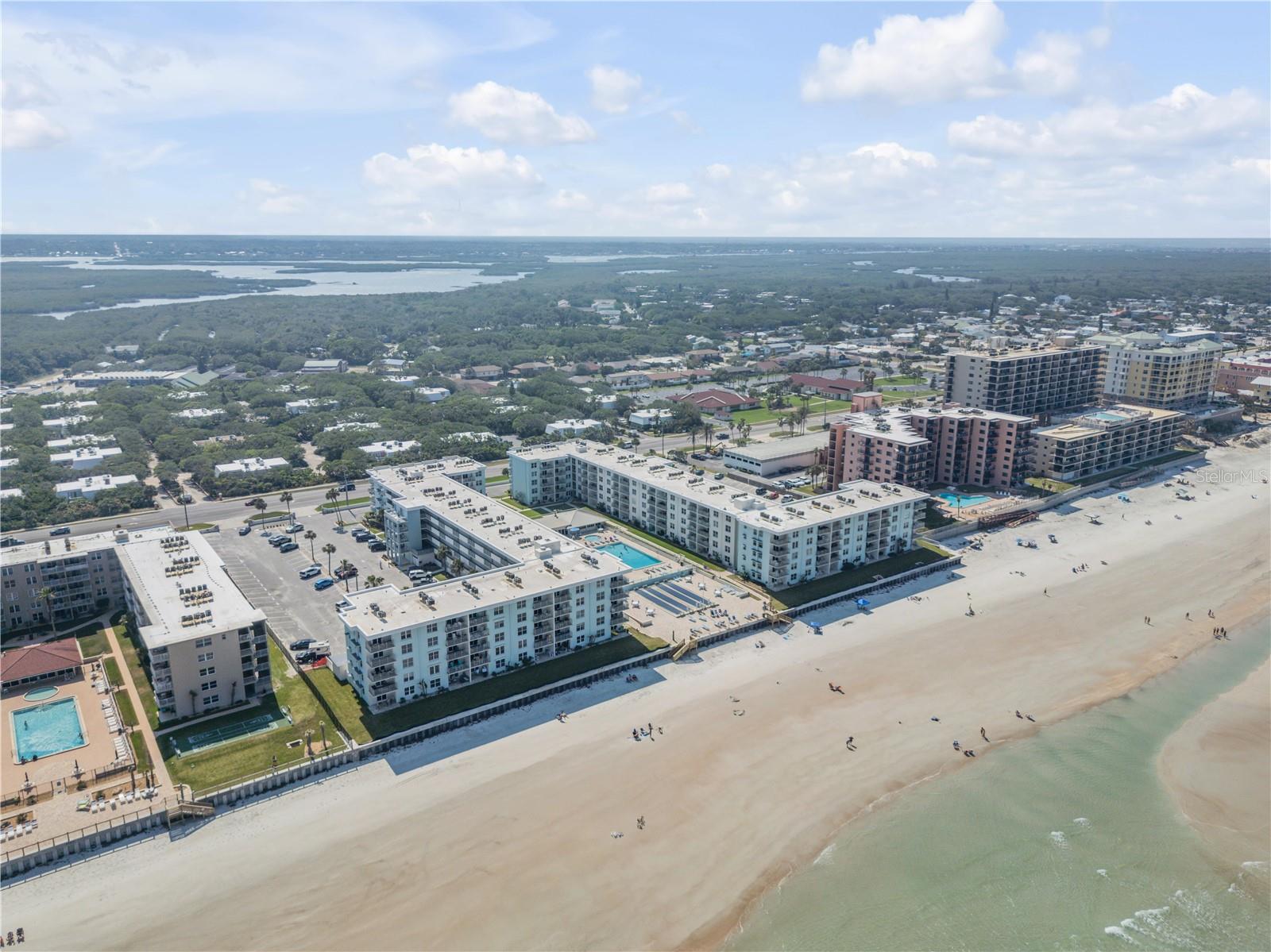 Image 34 of 60 For 4151 Atlantic Avenue 3090
