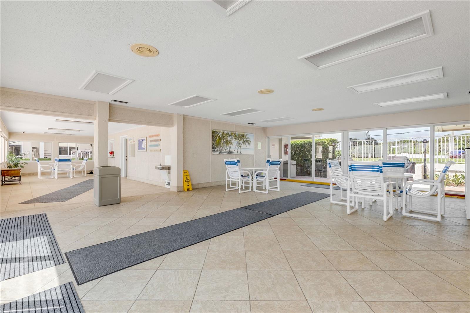 Image 49 of 60 For 4151 Atlantic Avenue 3090