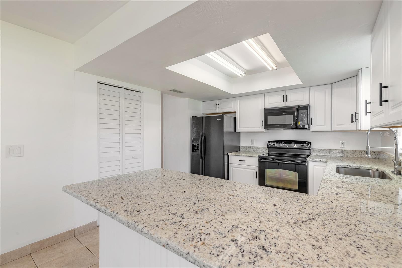 Image 12 of 38 For 3044 Pine Tree Drive