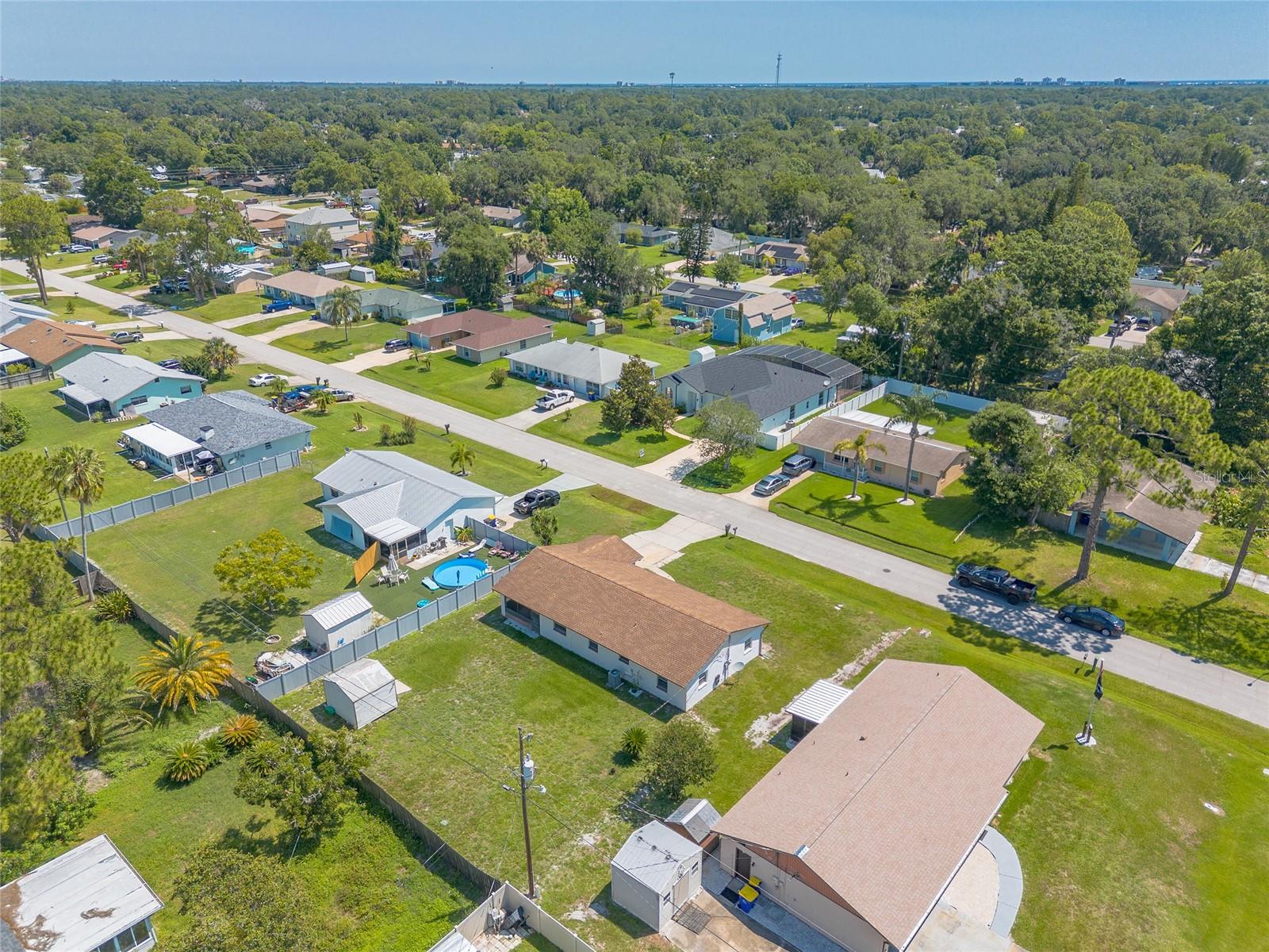 Image 33 of 38 For 3044 Pine Tree Drive