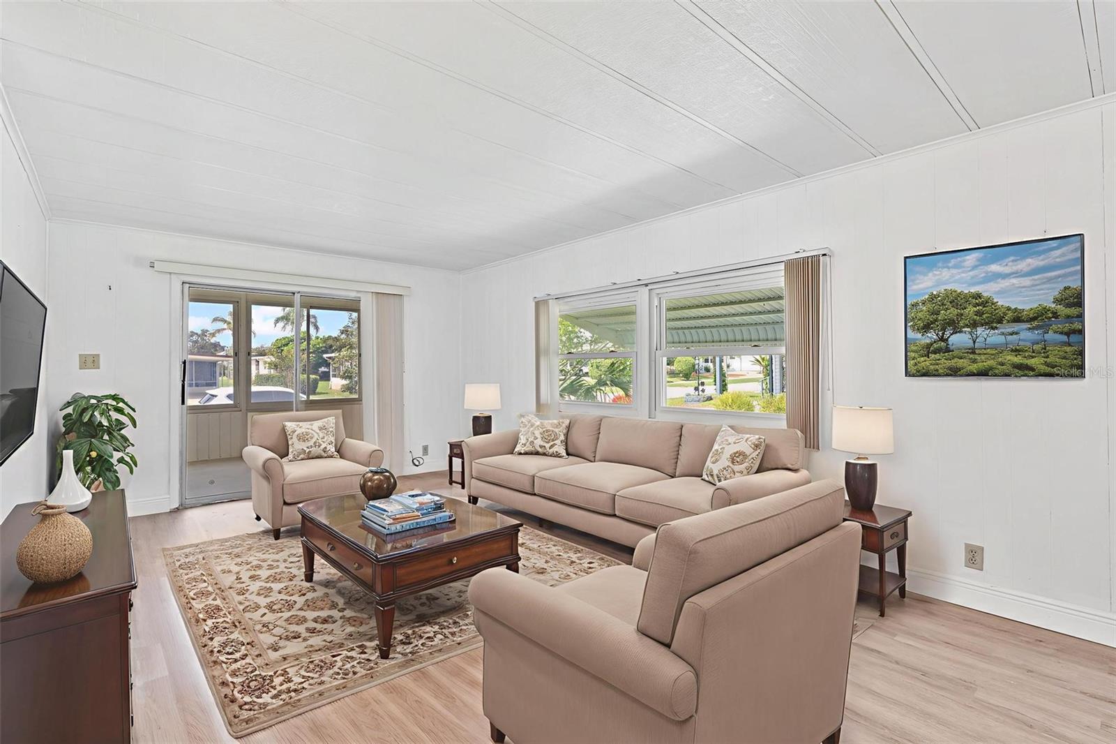 Image 2 of 29 For 703 Larado Drive