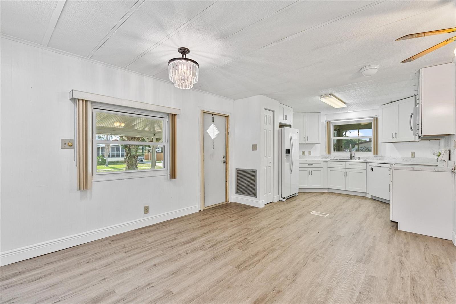 Image 8 of 29 For 703 Larado Drive