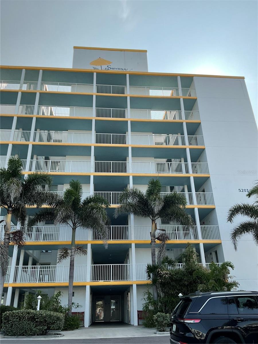Image 4 of 26 For 5201 Atlantic Avenue 407a