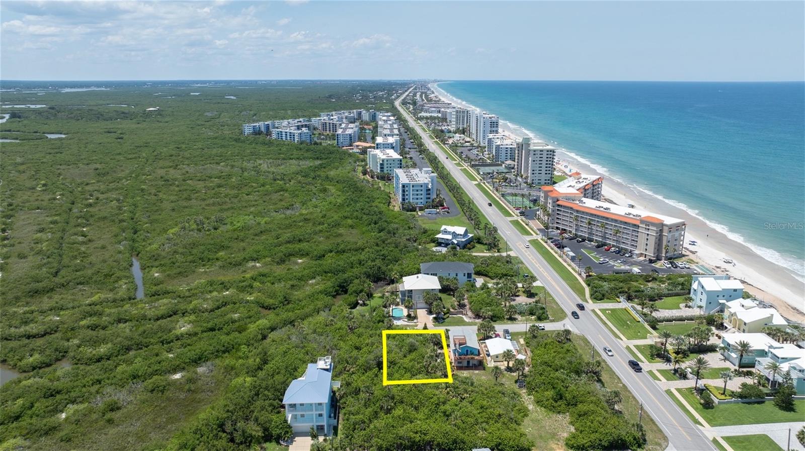 Image 5 of 10 For 798 Angelfish Avenue
