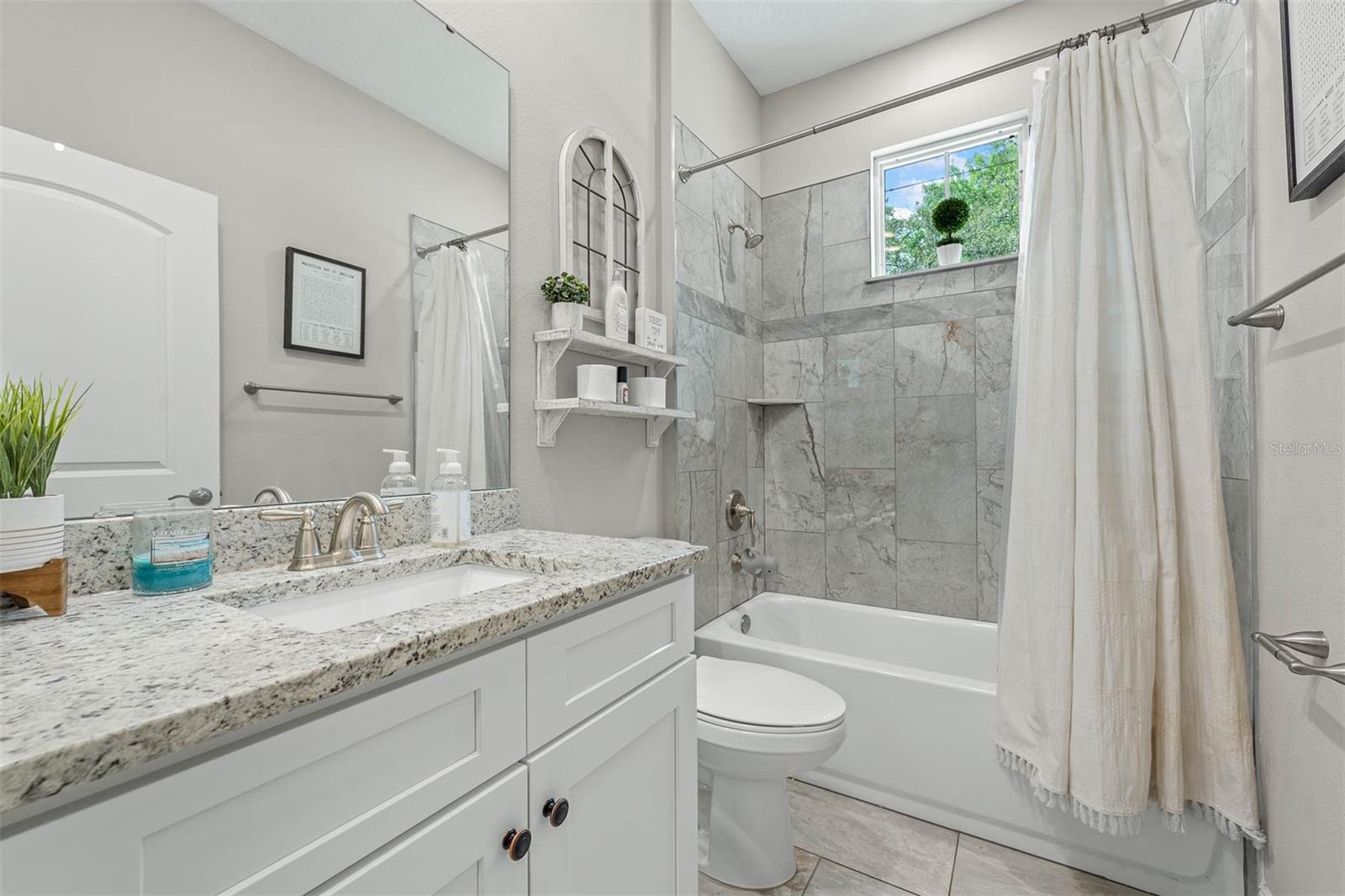 Image 29 of 42 For 1290 9th Street